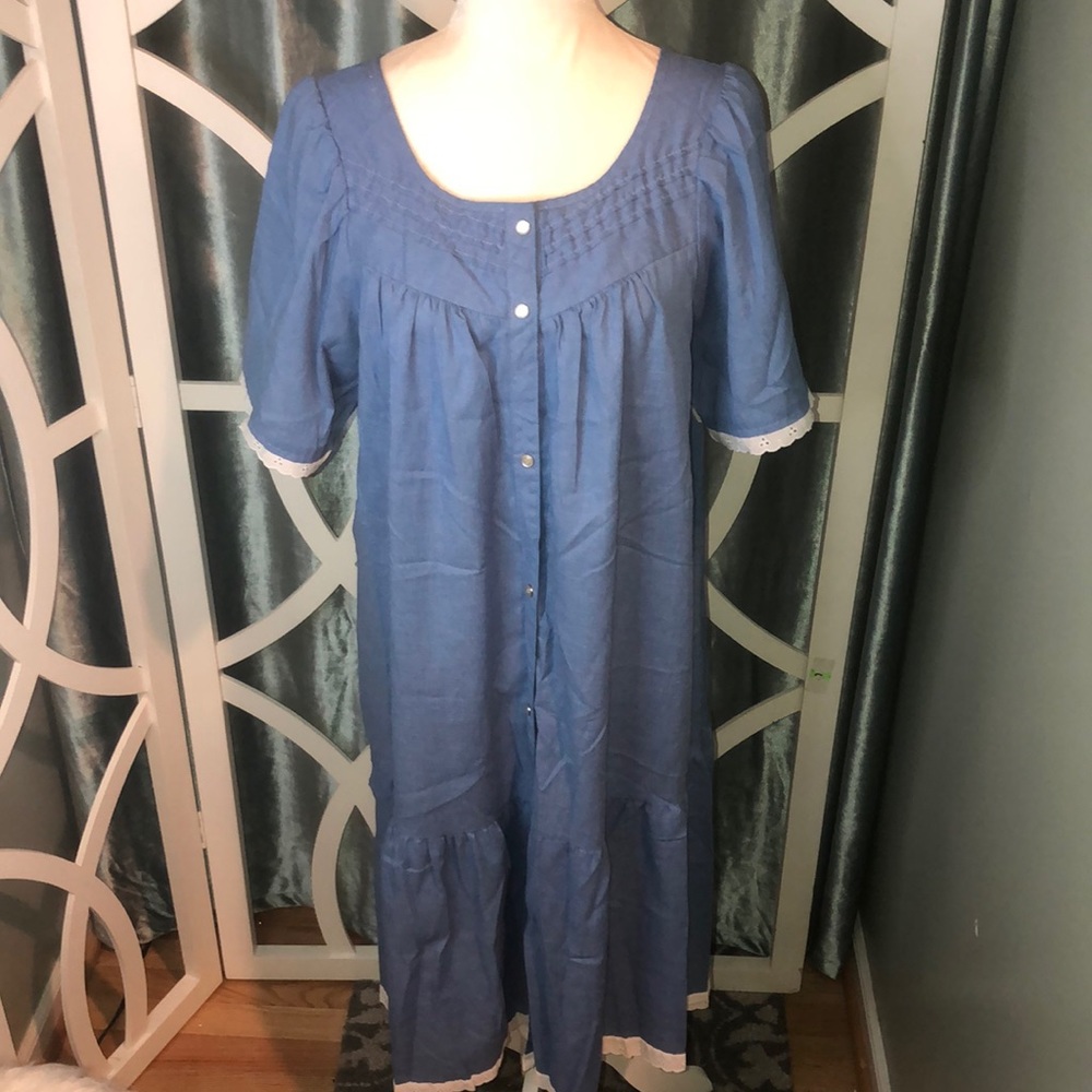 Vintage Cottage Core House Coat/Dress